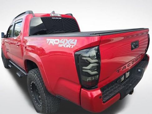 Used 2023 Toyota Tacoma TRD Sport image 14