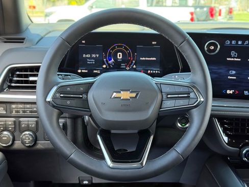 New 2026 Chevrolet Tahoe Premier w/ Sun And Tow Package AWD/4WD image 19