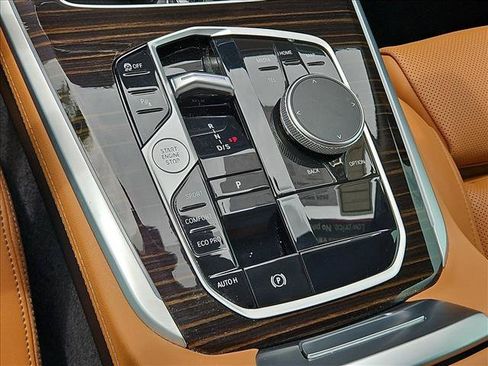 Used 2025 BMW X5 sDrive40i w/ Parking Assistance Package RWD image 12