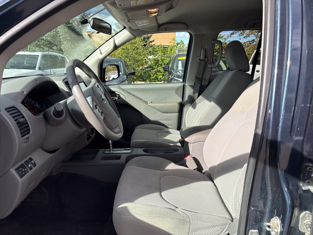 Used 2019 Nissan Frontier SV AWD/4WD image 17