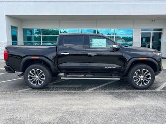 New 2026 GMC Canyon Denali AWD/4WD video 3