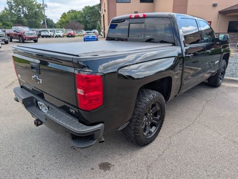 Used 2015 Chevrolet Silverado 1500 LTZ Z71 w/ Midnight Edition AWD/4WD image 9
