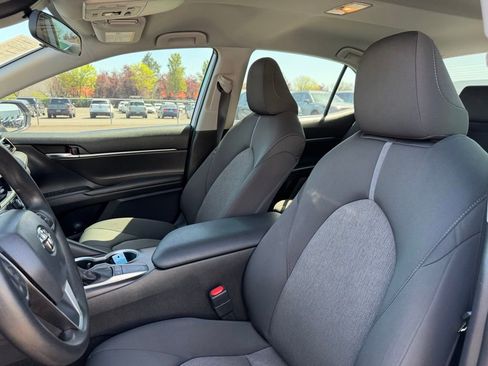 Used 2022 Toyota Camry LE FWD image 14