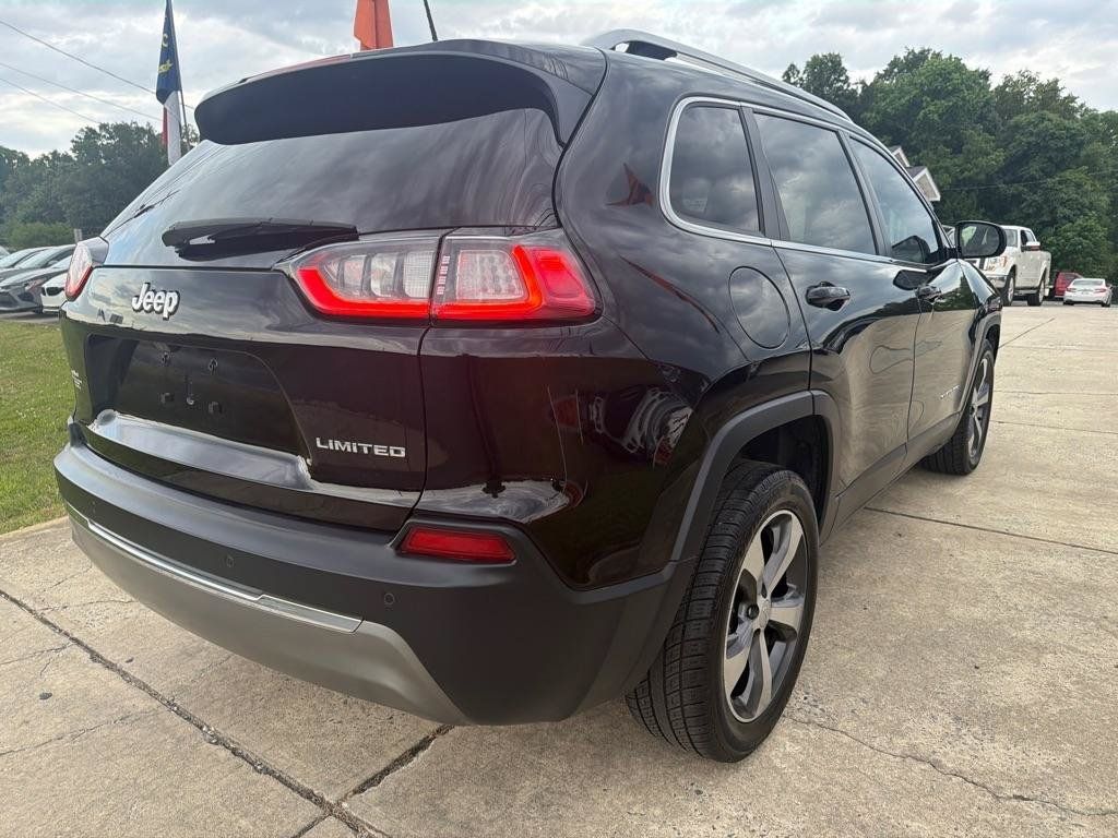 Used 2019 Jeep Cherokee Limited FWD image 8