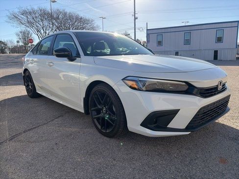 Used 2023 Honda Civic Sport image 8