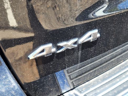 Used 2017 Jeep Grand Cherokee Overland AWD/4WD image 29