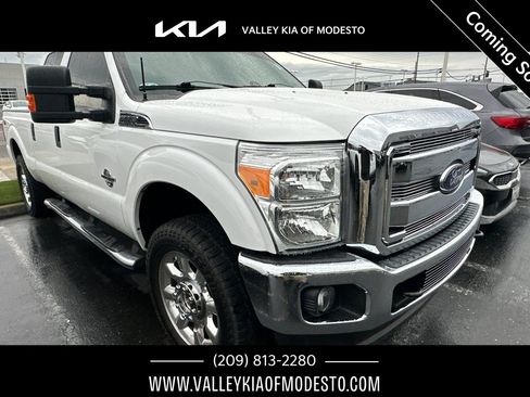 Used 2015 Ford F250 XLT w/ XLT Value Package image 1