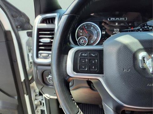 Used 2022 RAM 2500 Big Horn w/ Level C Equiment Group AWD/4WD image 21
