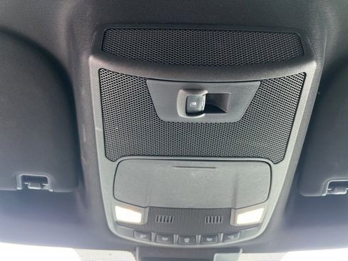 Used 2019 Ford F150 XLT w/ Equipment Group 302A Luxury image 32