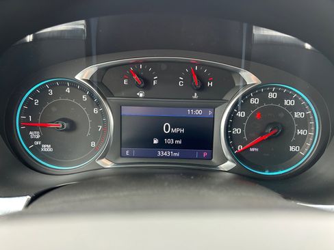 Used 2022 Chevrolet Traverse LT image 17