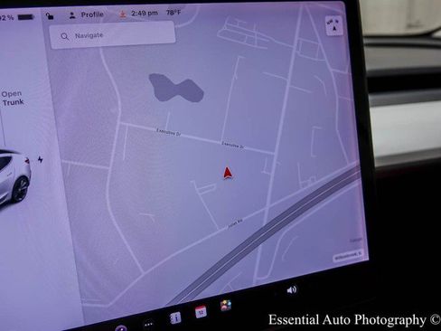 Used 2020 Tesla Model 3 Standard Range Plus RWD image 18