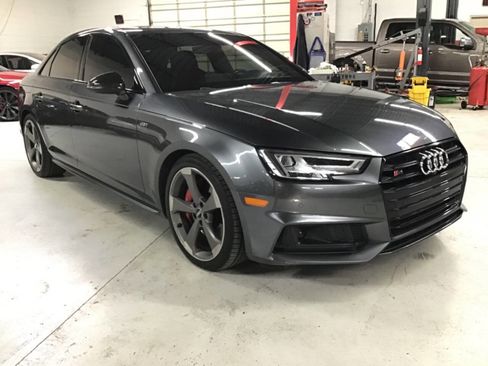 Used 2018 Audi S4 Prestige w/ Prestige Package image 3