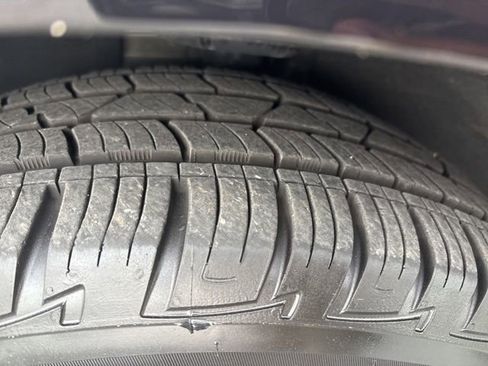 Used 2024 Ford Edge Titanium image 26