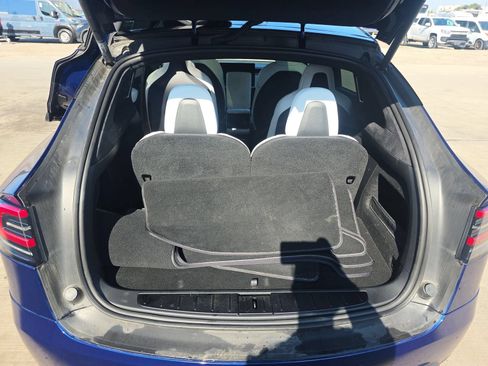 Used 2022 Tesla Model X AWD/4WD image 13