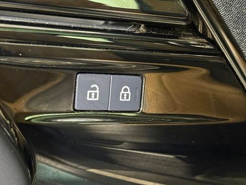Used 2024 Land Rover Range Rover Sport Dynamic SE AWD/4WD image 24