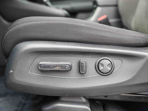 Used 2023 Honda CR-V EX image 21