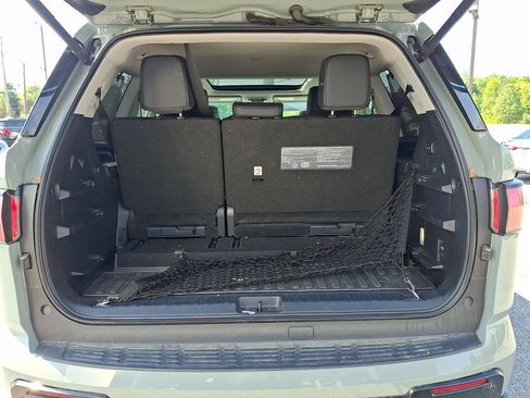 Used 2024 Toyota Sequoia Limited w/ Tow Technology Package AWD/4WD image 32