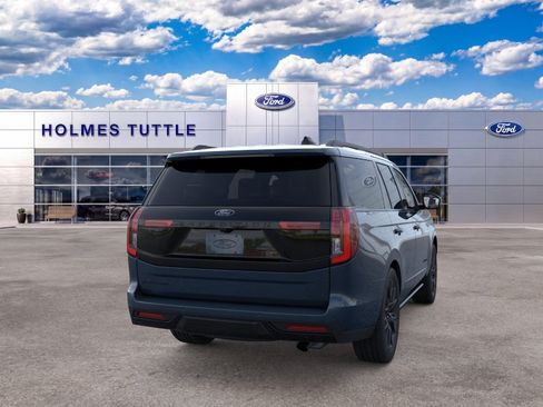 New 2026 Ford Expedition Platinum w/ Stealth Appearance Package AWD/4WD image 8