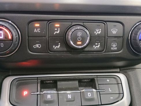 Used 2021 GMC Acadia SLE w/ Driver Convenience Package AWD/4WD image 20
