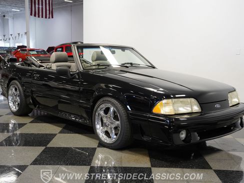 Used 1989 Ford Mustang GT RWD image 17