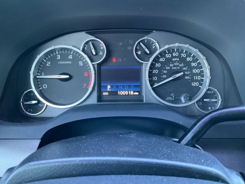 Used 2014 Toyota Tundra SR5 image 21