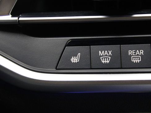 Used 2019 BMW X5 xDrive40i w/ Convenience Package AWD/4WD image 42