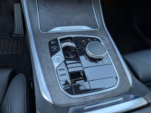 Used 2024 BMW X5 sDrive40i image 20