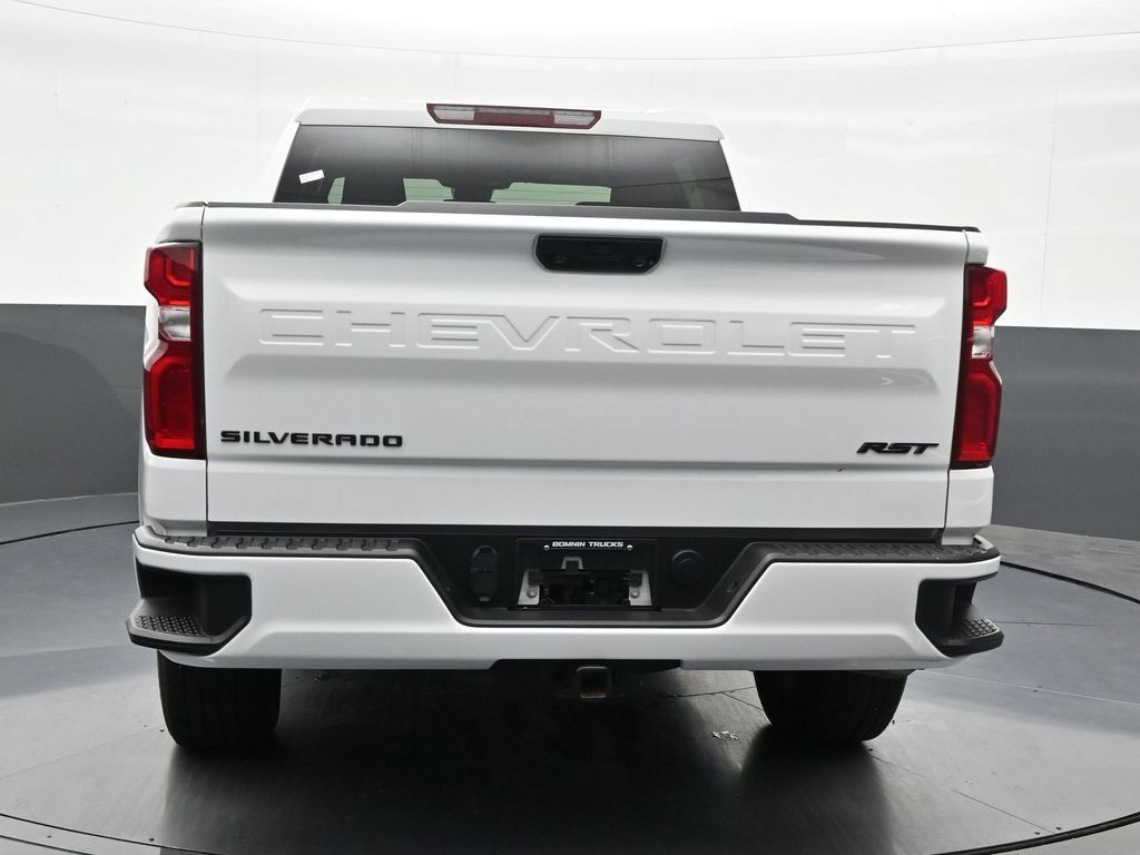 Used 2025 Chevrolet Silverado 1500 RST RWD image 4