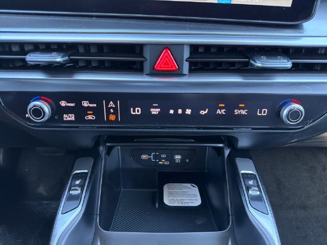 New 2026 Kia Sorento EX FWD image 14