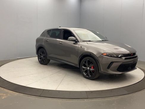 Used 2024 Dodge Hornet R/T AWD/4WD image 7