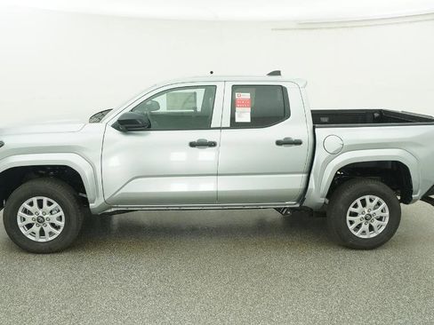 New 2026 Toyota Tacoma SR image 31