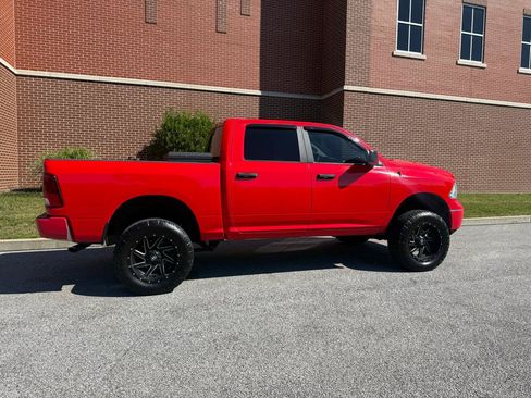 Used 2018 RAM 1500 Classic SLT AWD/4WD image 15