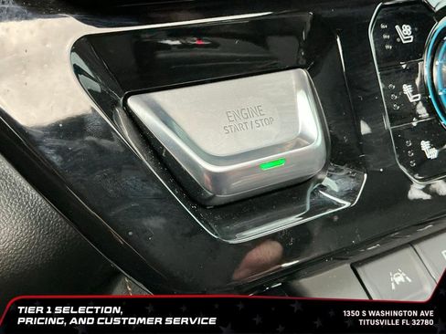 Certified 2023 GMC Sierra 1500 AT4 w/ AT4 Premium Package AWD/4WD image 43