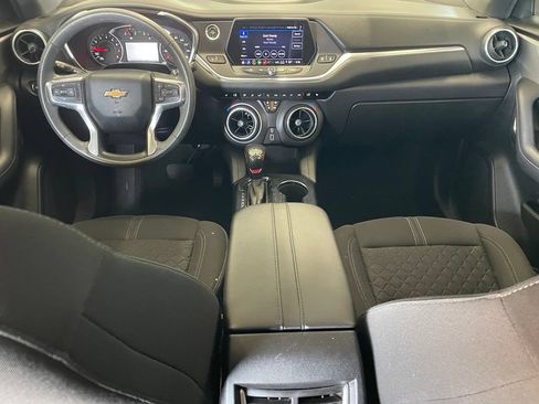 Used 2021 Chevrolet Blazer LT FWD image 11