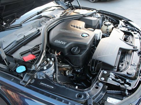Used 2016 BMW 328i Sedan RWD image 35