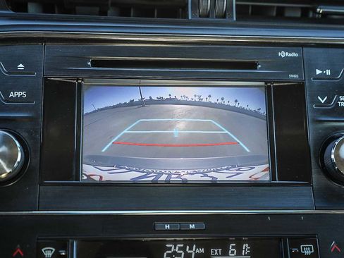 Used 2015 Toyota Avalon XLE image 23