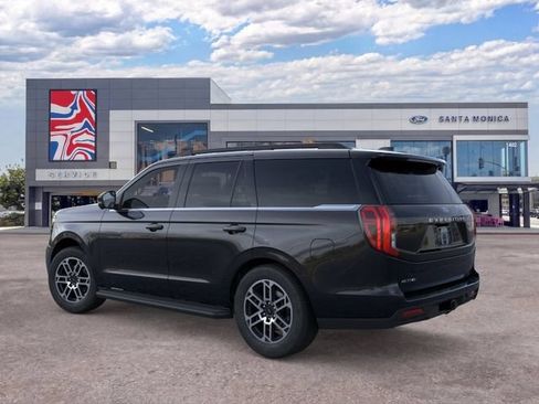 New 2026 Ford Expedition Active RWD image 4