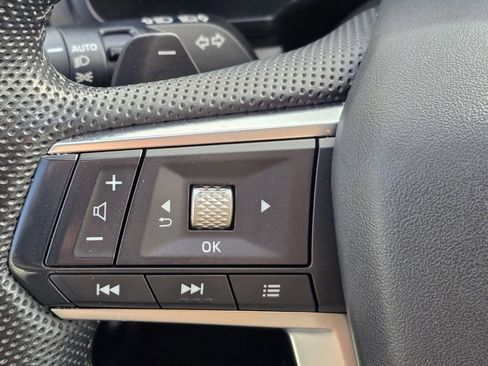 Used 2023 Mitsubishi Outlander SEL image 14