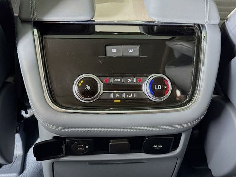 Used 2021 Lincoln Navigator L Black Label w/ Special Edition Package image 44