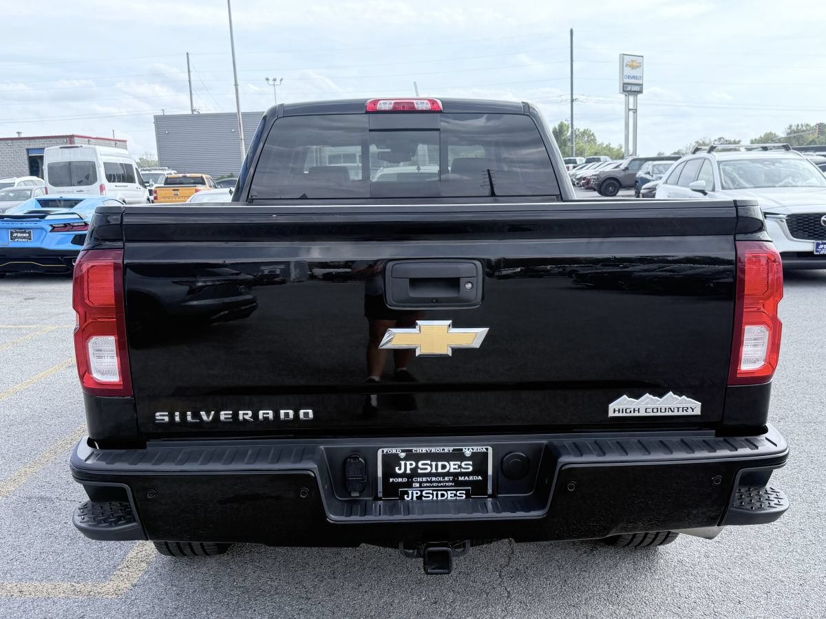 Used 2017 Chevrolet Silverado 1500 High Country AWD/4WD image 6