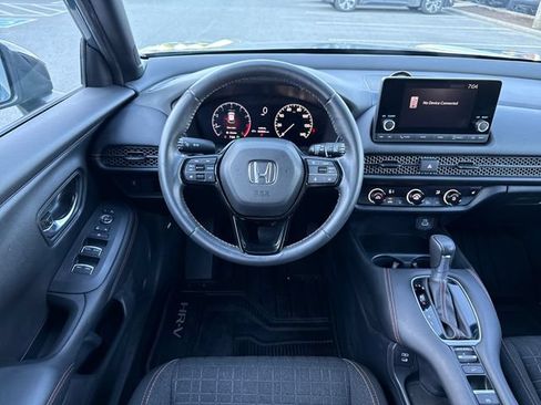 Certified 2024 Honda HR-V Sport image 29