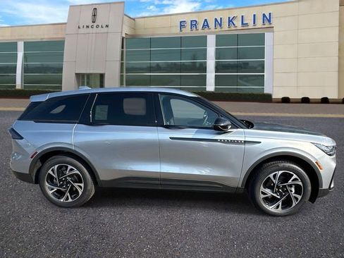 New 2025 Lincoln Nautilus Premier w/ Jet Appearance Package AWD/4WD image 8