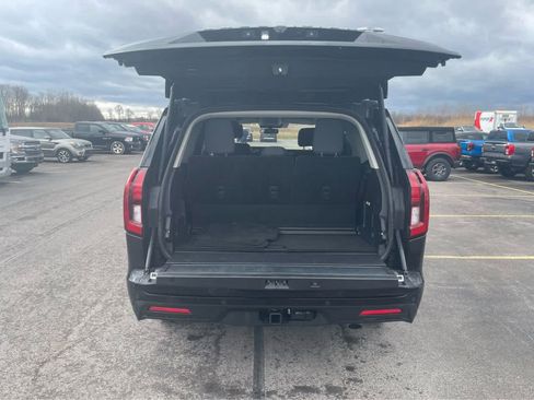 Used 2025 Ford Expedition Active AWD/4WD image 10