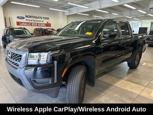 Used 2025 Nissan Frontier SV AWD/4WD image 13