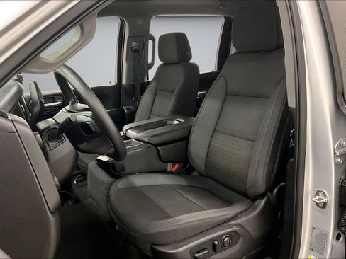 Used 2023 Chevrolet Silverado 2500 Custom w/ Custom Value Package AWD/4WD image 22