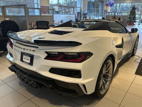 New 2025 Chevrolet Corvette Z06 w/ Battery Protection Package image 5