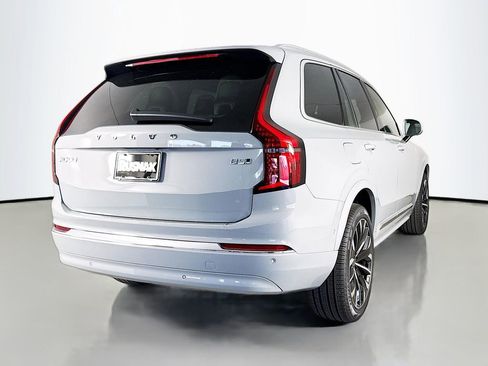 New 2026 Volvo XC90 B5 Plus w/ Protection Package AWD/4WD image 7