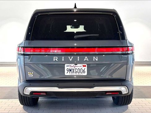 Used 2024 Rivian R1S Adventure Quad AWD/4WD image 9
