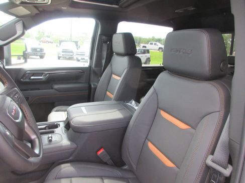 New 2026 GMC Sierra 3500 AT4 w/ AT4 Premium Plus Package AWD/4WD image 13