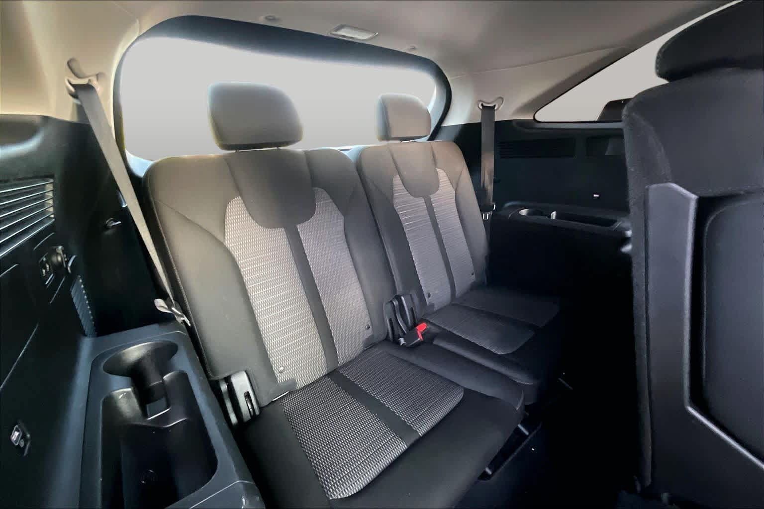Used 2022 Kia Sorento LX AWD/4WD image 35